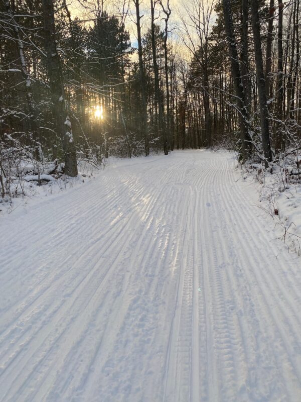 Rolled trails