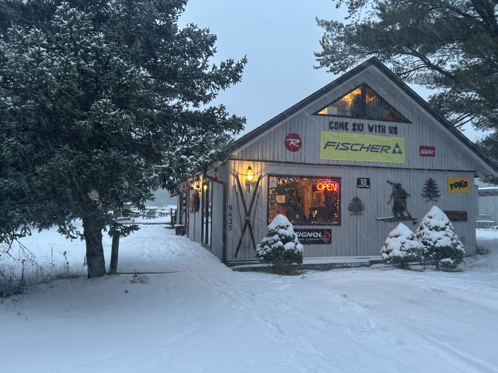 Cross Country Ski Headquarters